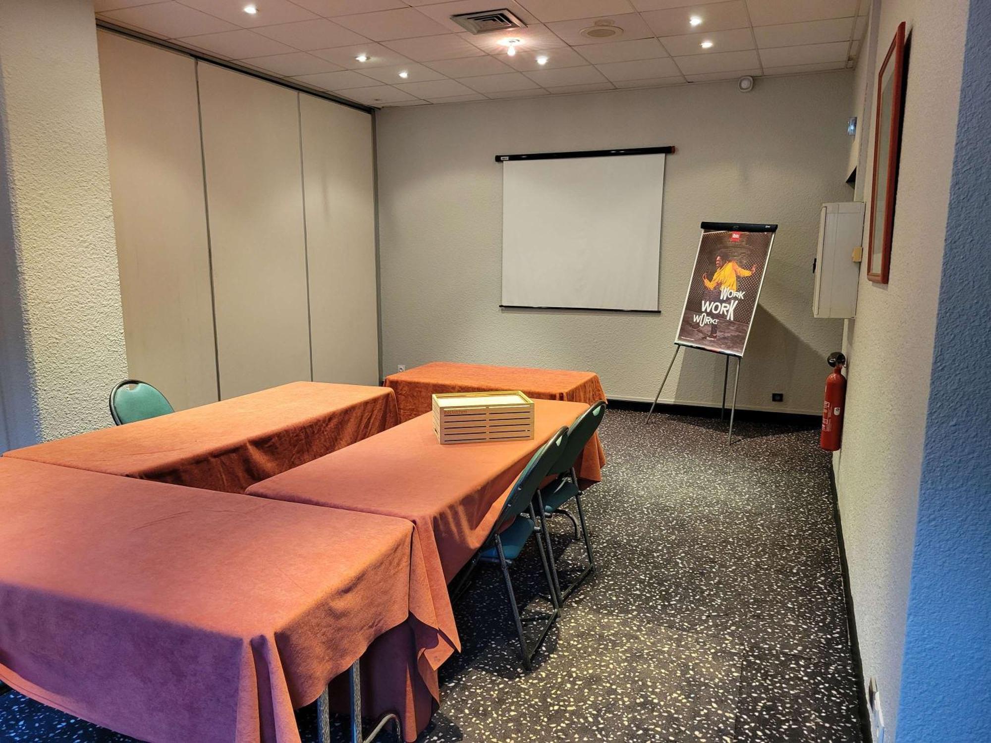 Ibis Châteauroux Eksteriør billede