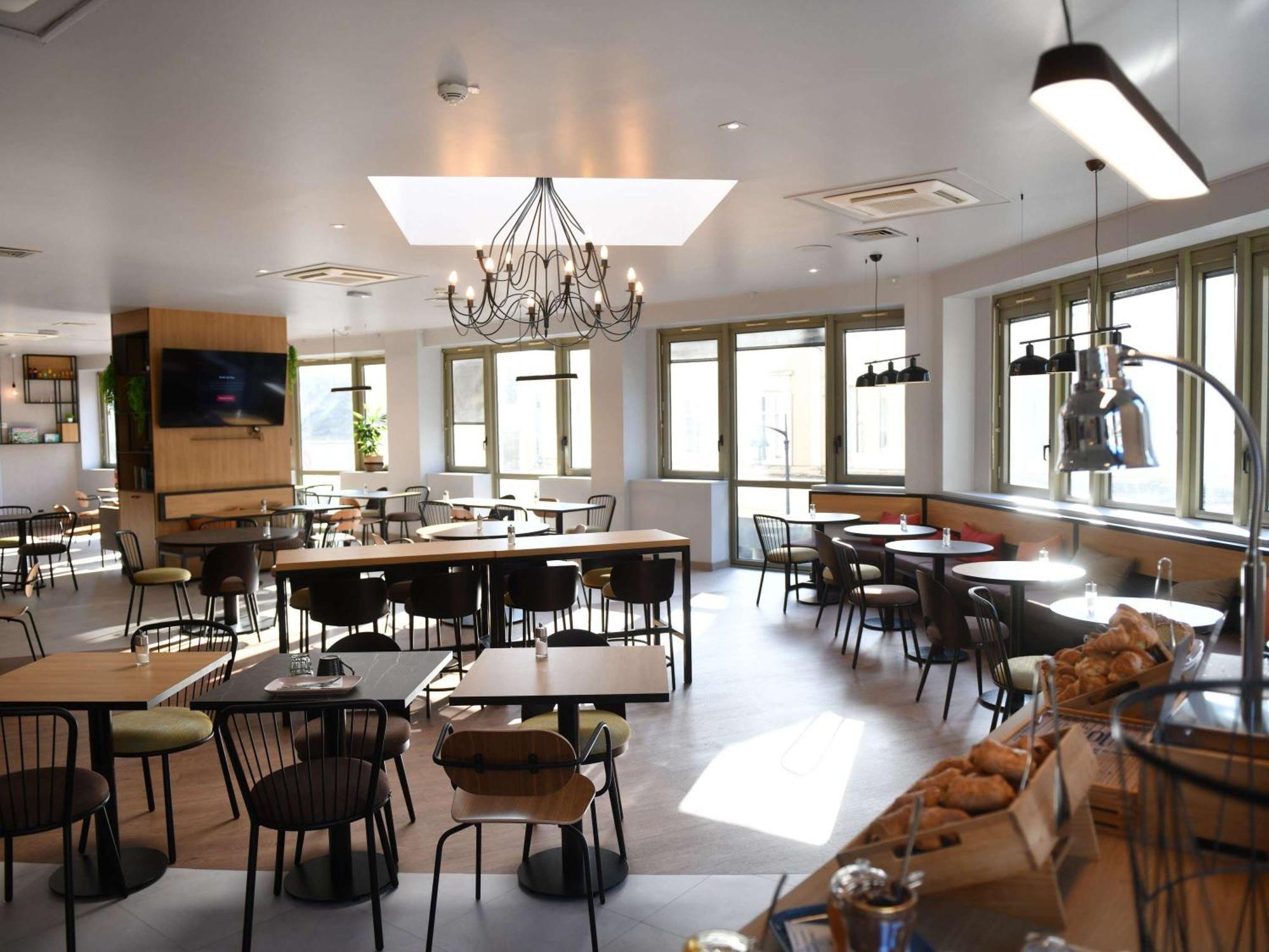 Ibis Châteauroux Eksteriør billede