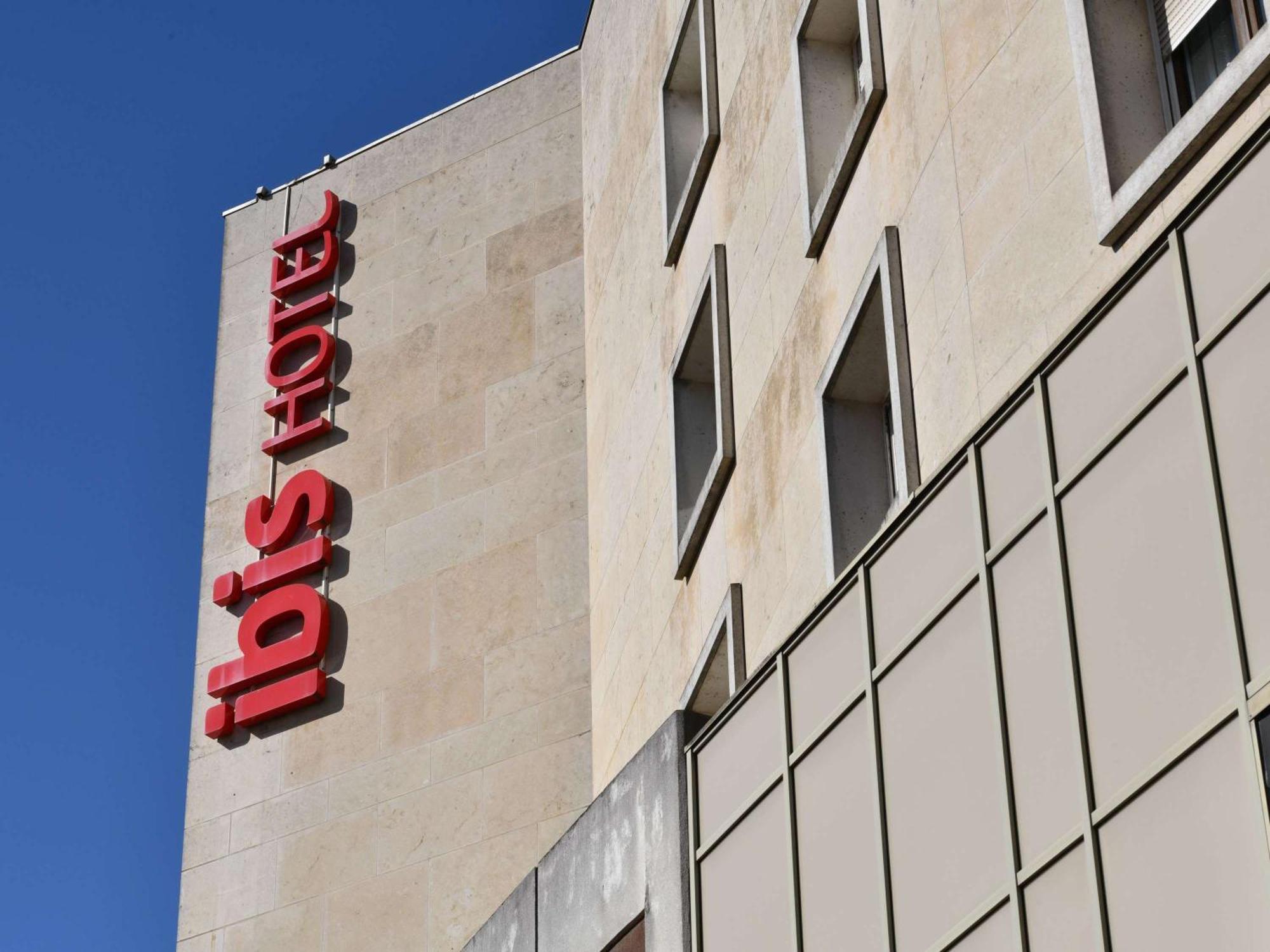 Ibis Châteauroux Eksteriør billede